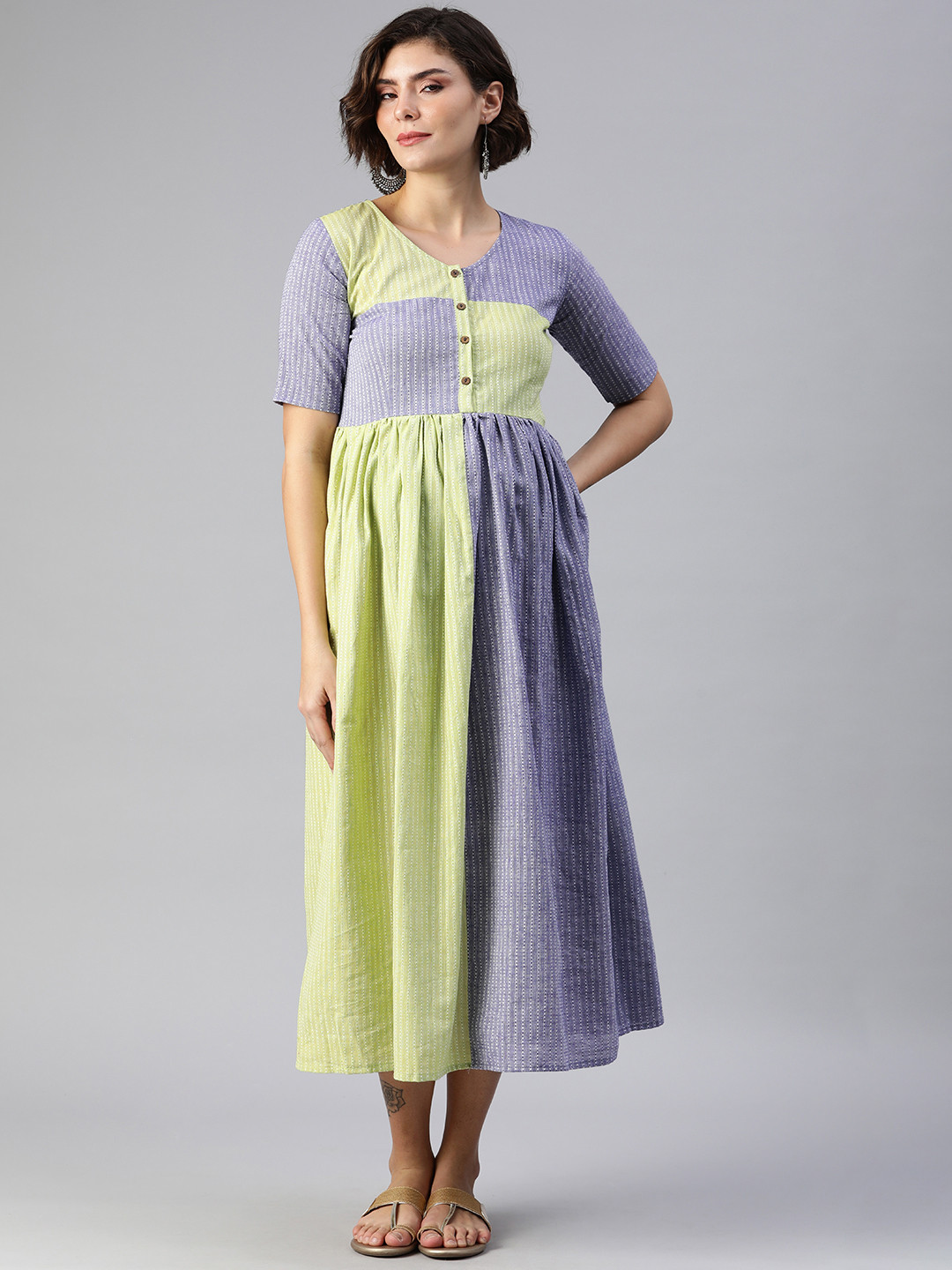 Swishchick Blue & Green Colourblocked Maternity Midi Dress