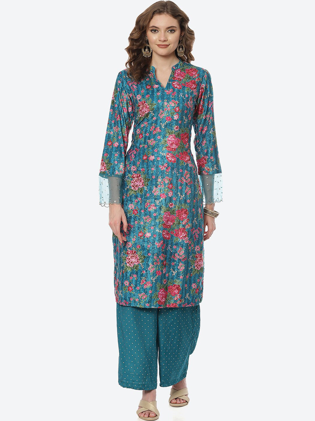 Rangriti Women Turquoise Blue Floral Printed Kurta with Palazzos
