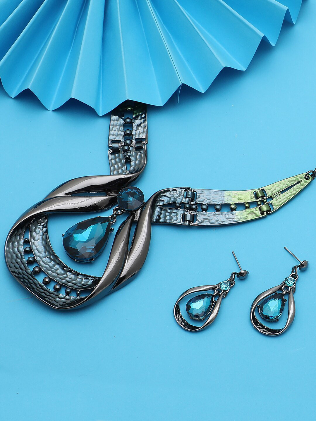 SOHI Silver-Plated Stone Studded Designer Jewellery Set