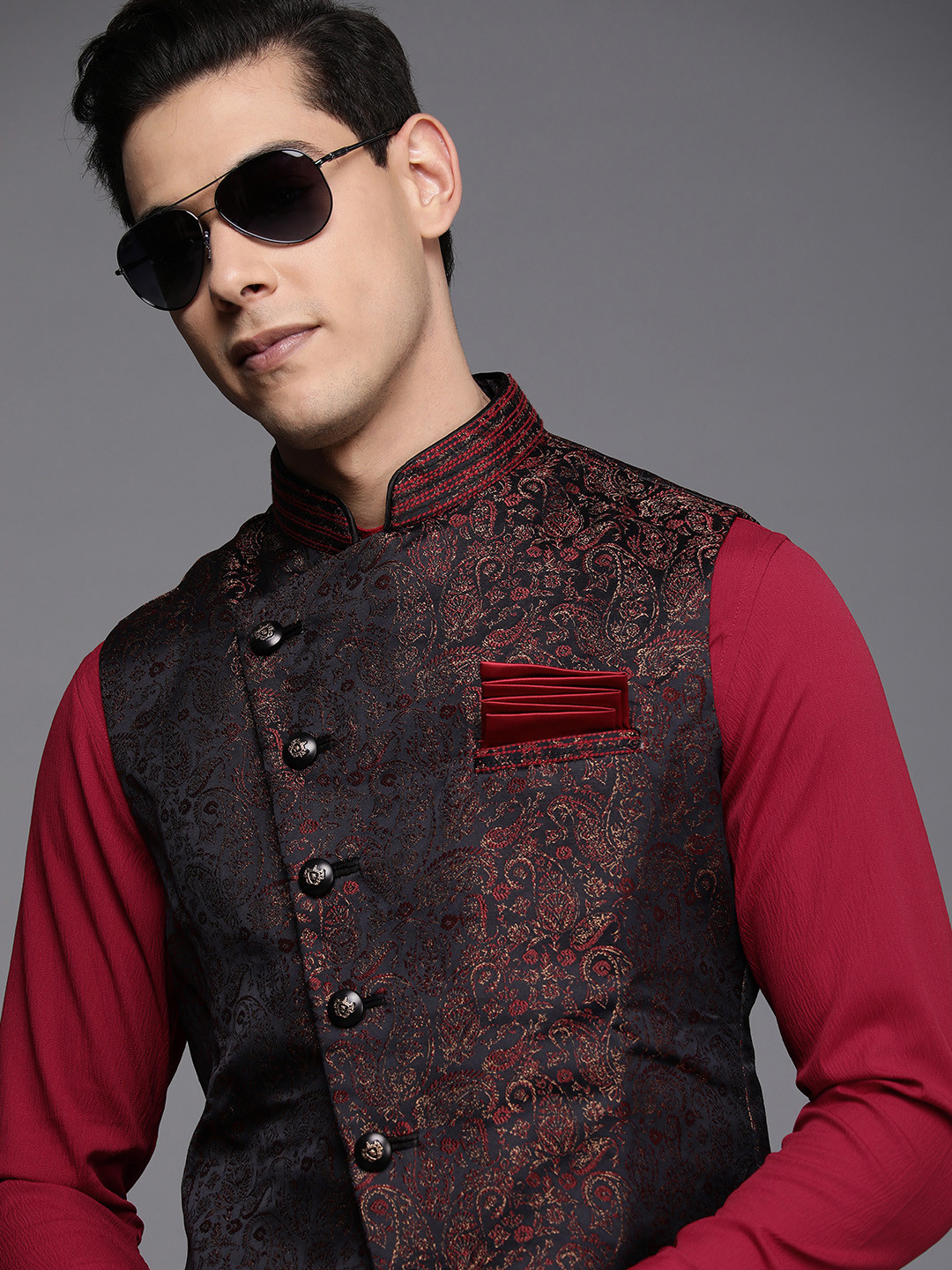 Manyavar Men Red Kurta & Pyjamas with Ethnic Motif Woven Design Nehru Jacket