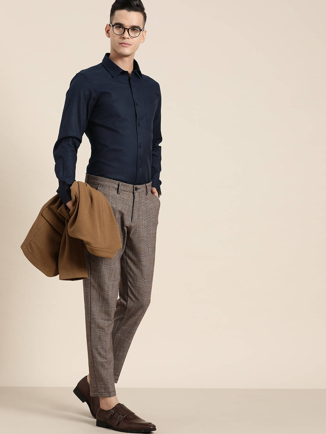 INVICTUS Men Slim Fit Formal Shirt