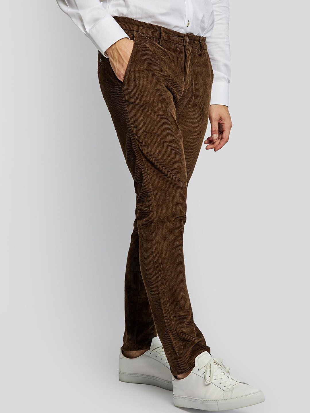 Bruun & Stengade Men Dark Brown Solid Slim Fit Trousers
