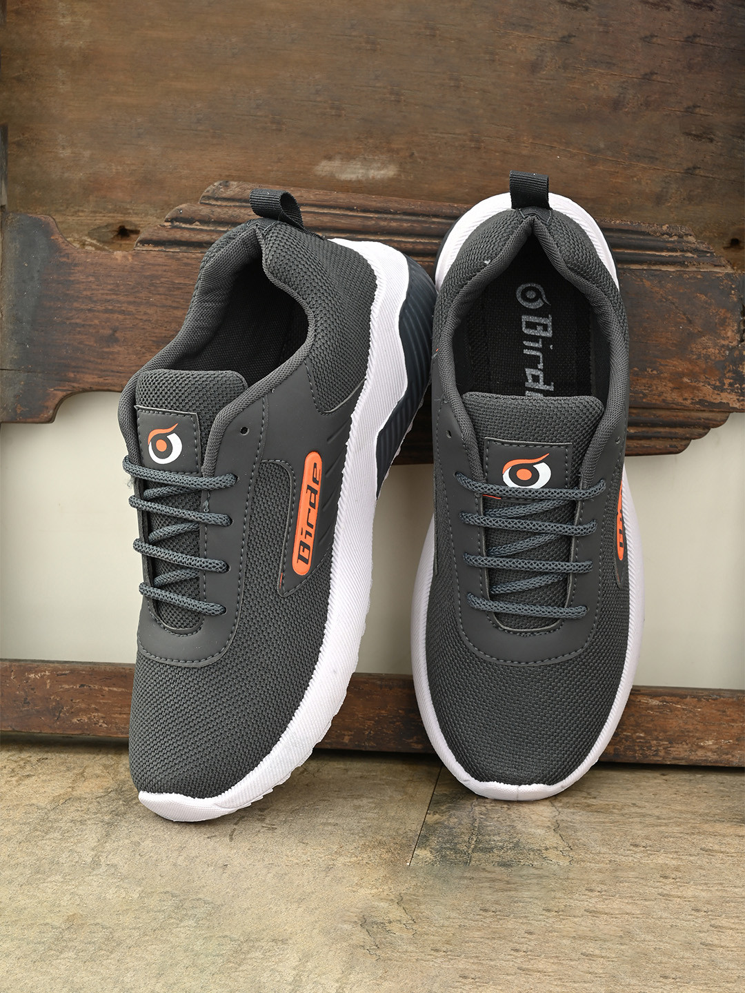 BIRDE Men Grey Sneakers