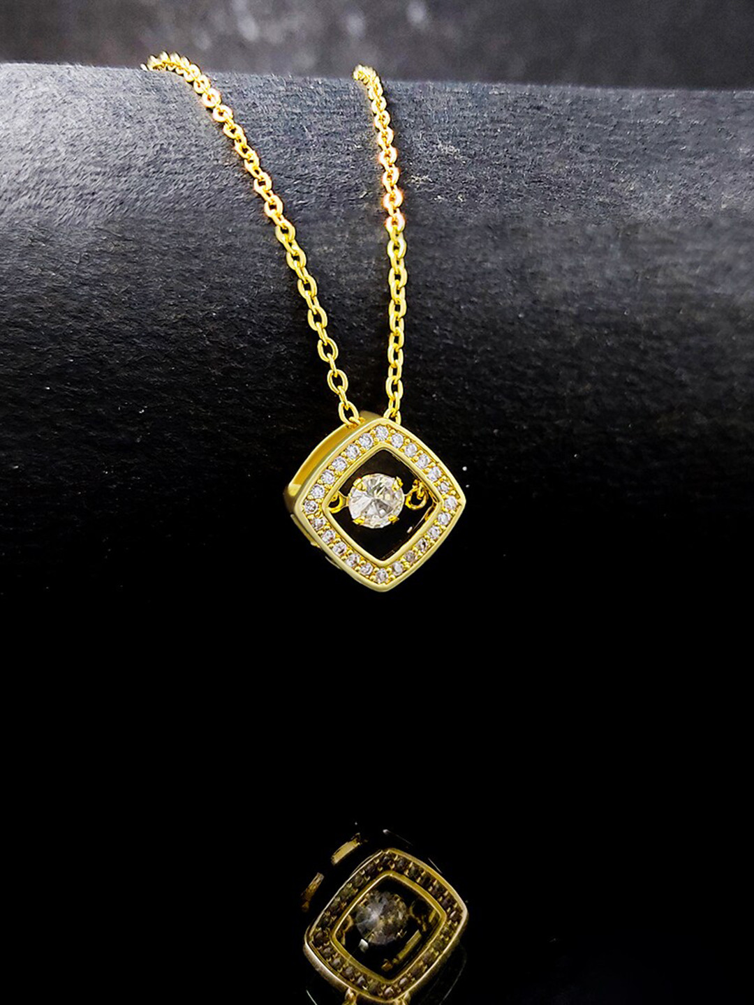 Saizen Women Gold-toned AD locket necklace with Pendant