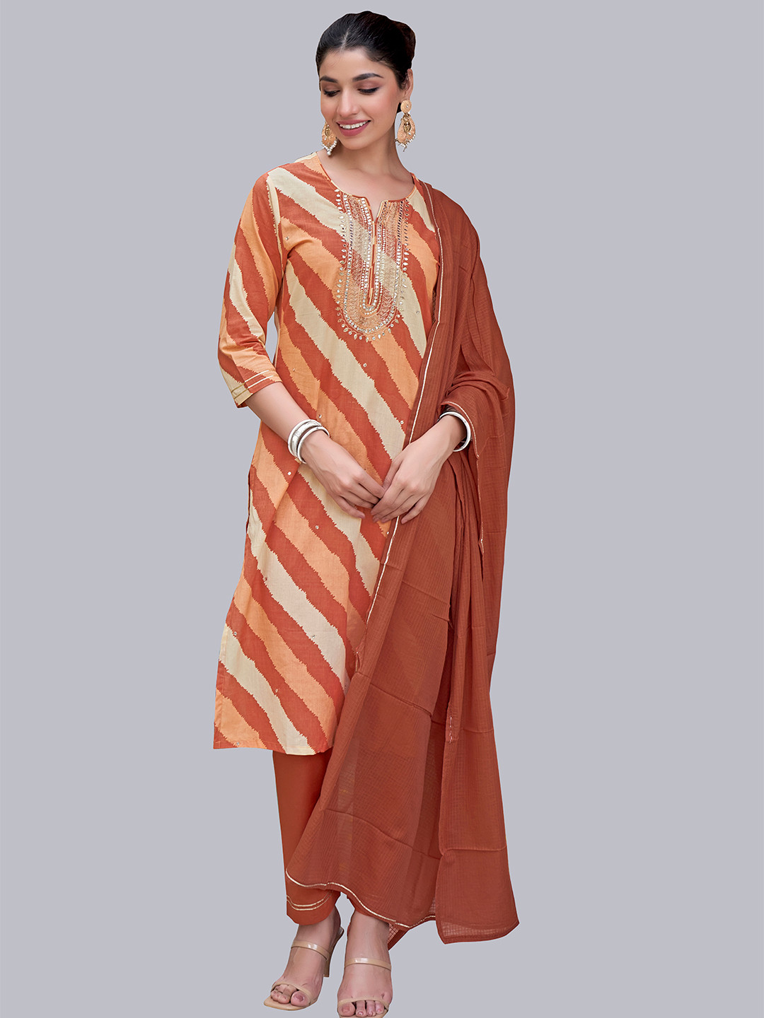 NH KAPDEWALA Women Brown Pure Cotton Kurta With Pyjamas & Dupatta