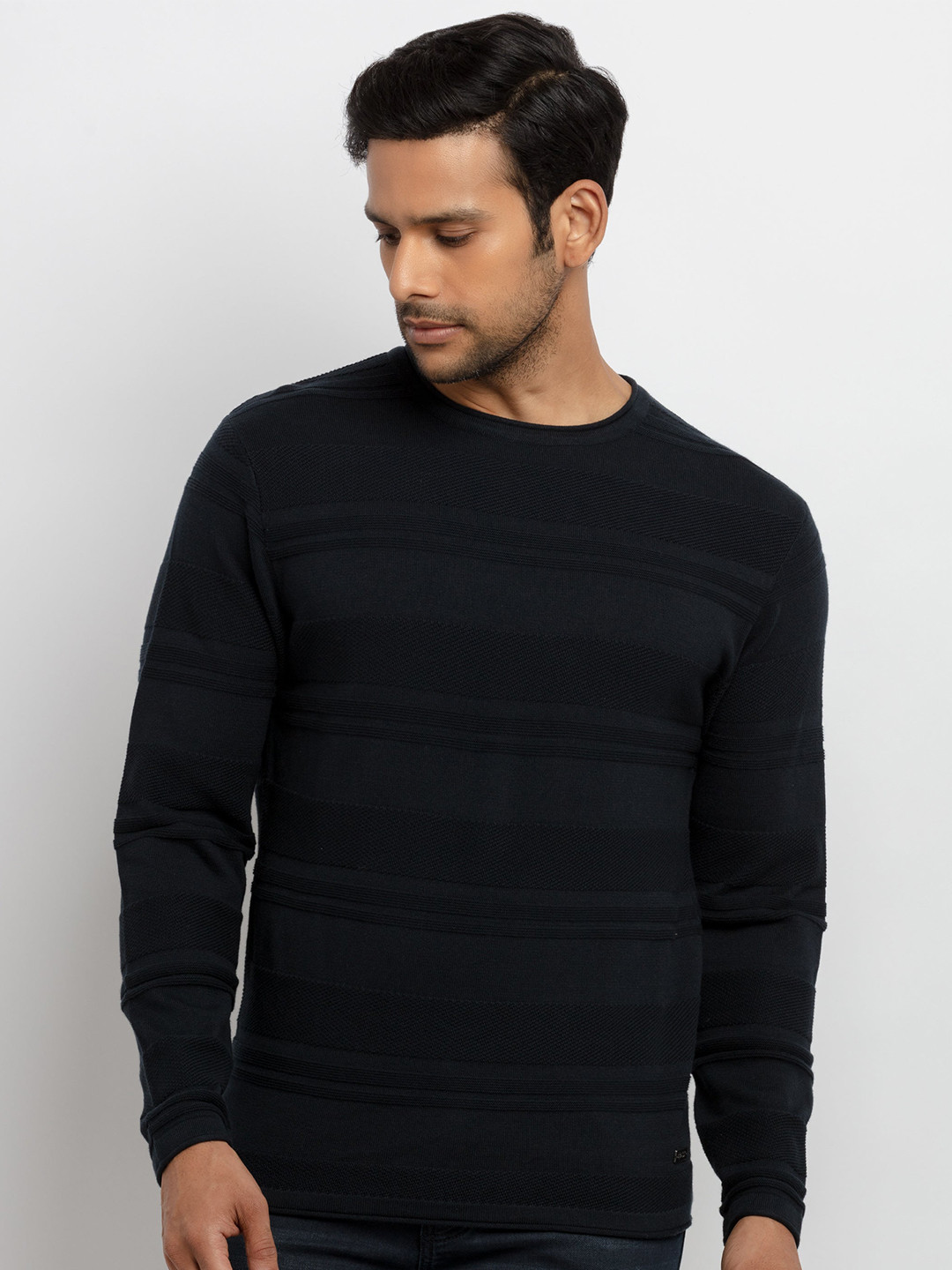 Status Quo Men Navy Blue Knitted  Pullover