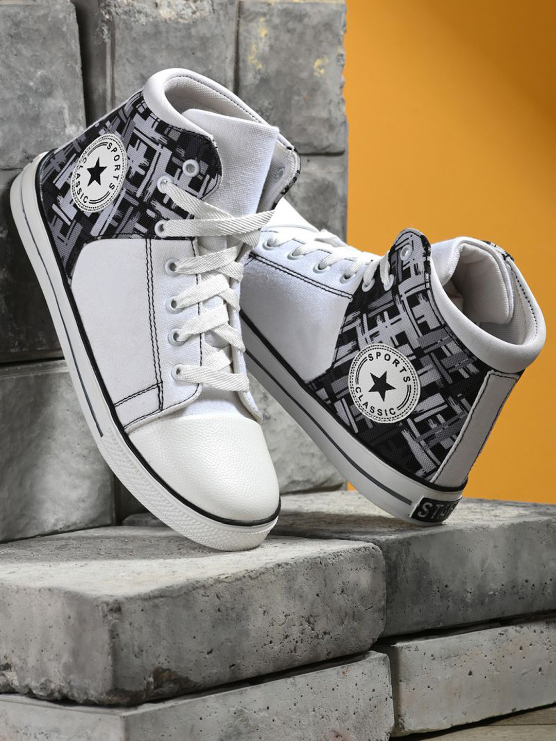 AROOM Women White & Black Printed Regular Canvas Boots