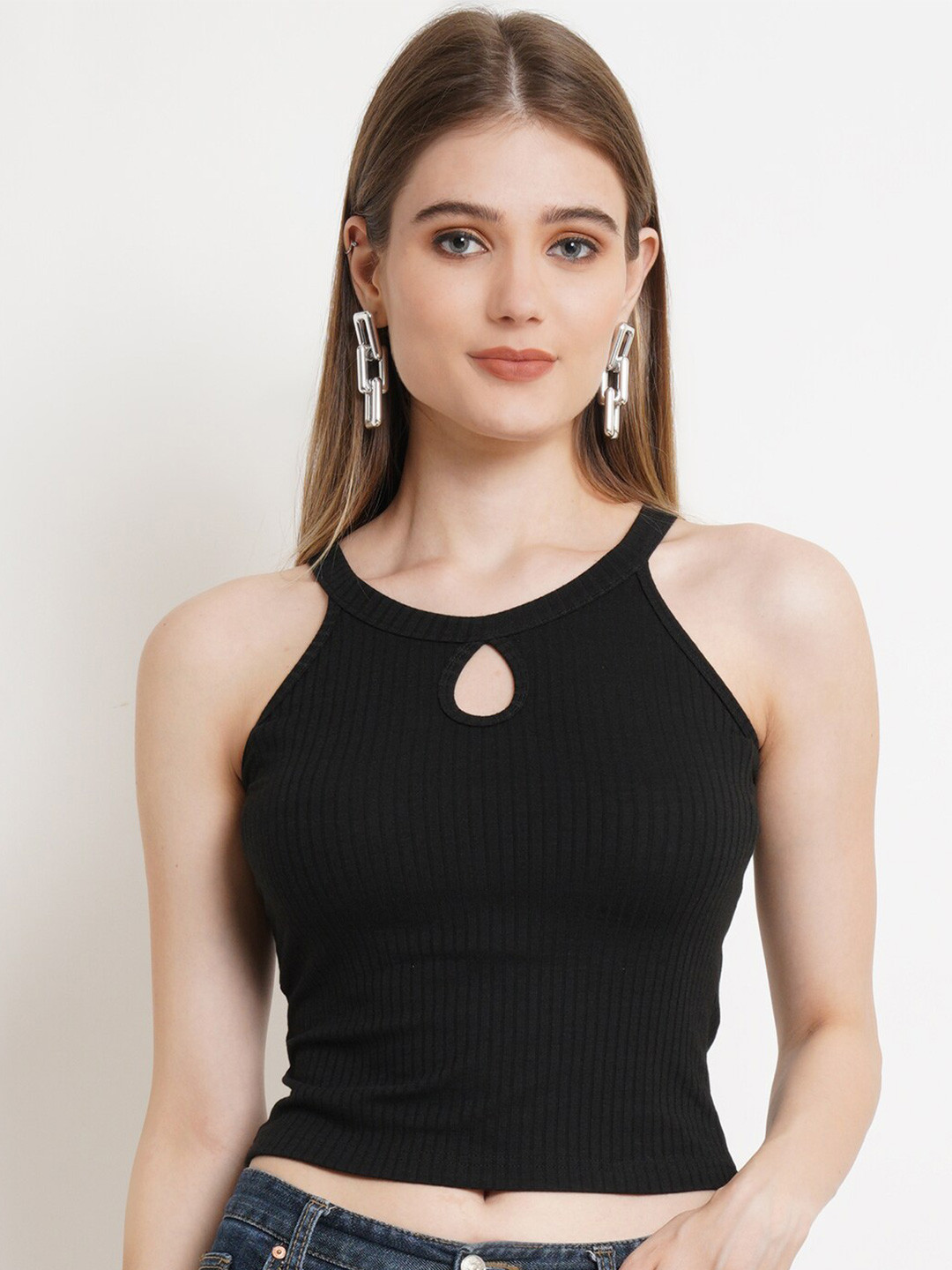 Popwings Black Keyhole Neck Crop Top