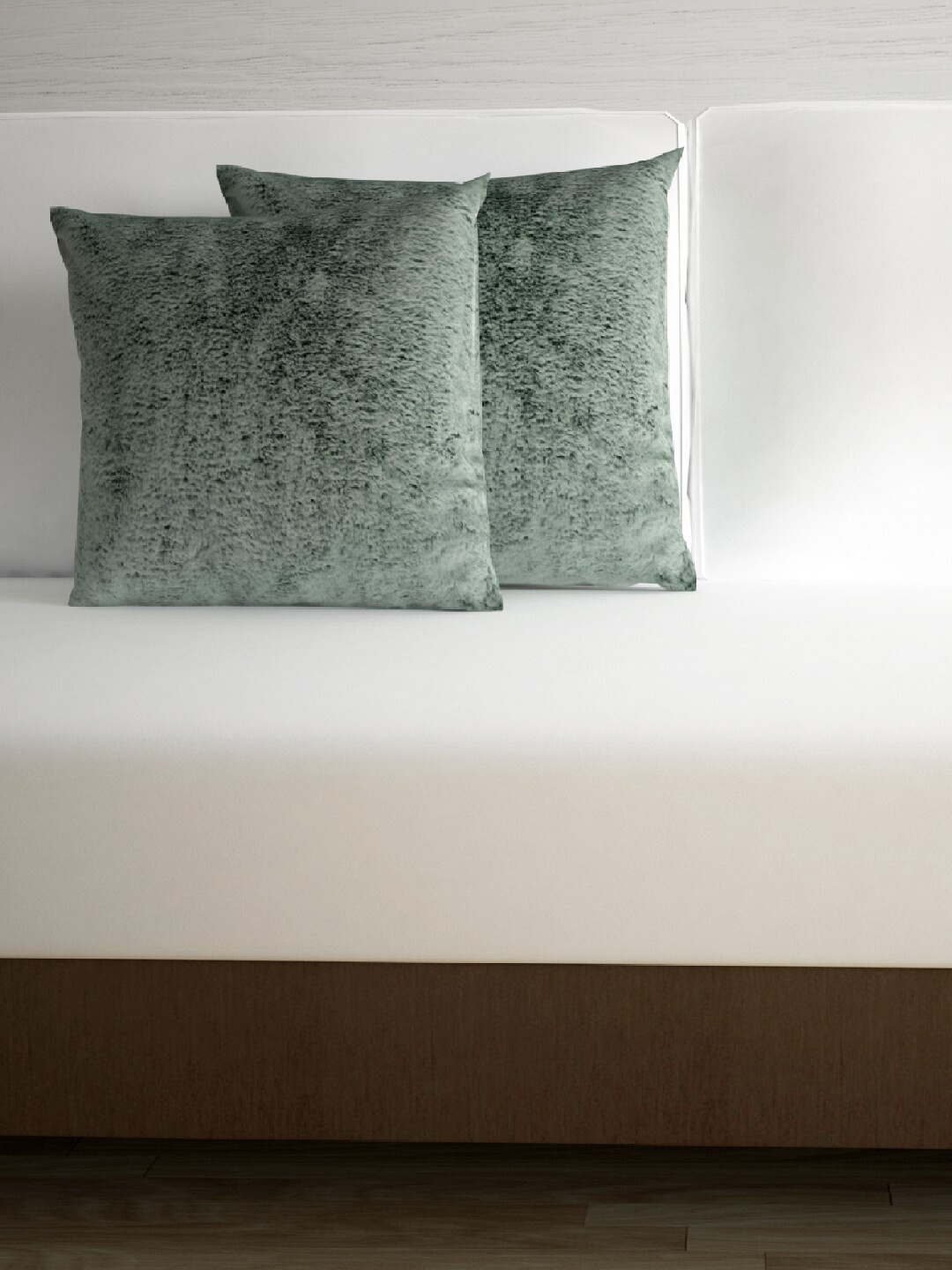 Divine Casa Black Pack of 2 Velvet Square Cushion Covers