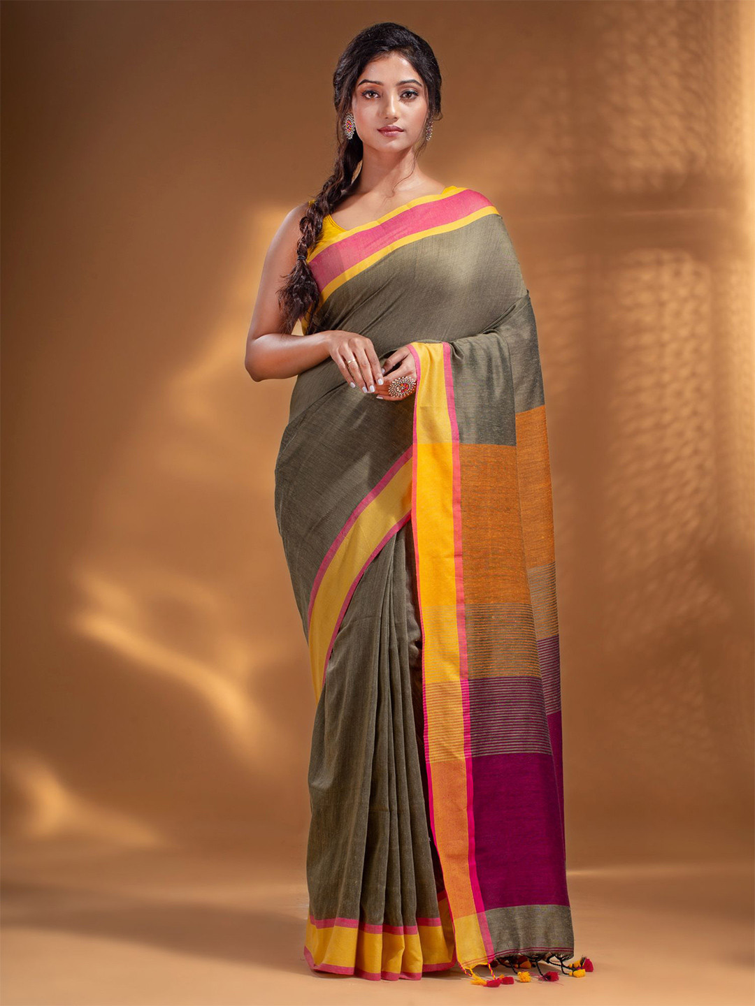 Arhi Grey & Orange Woven Design Pure Cotton Saree With Unstitched Blouse Piece