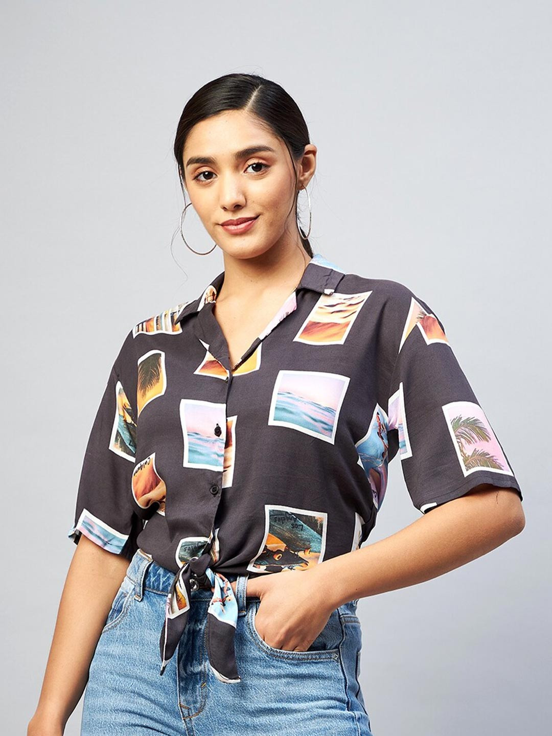 DELAN Women Black Classic Slim Fit Printed Casual Shirt