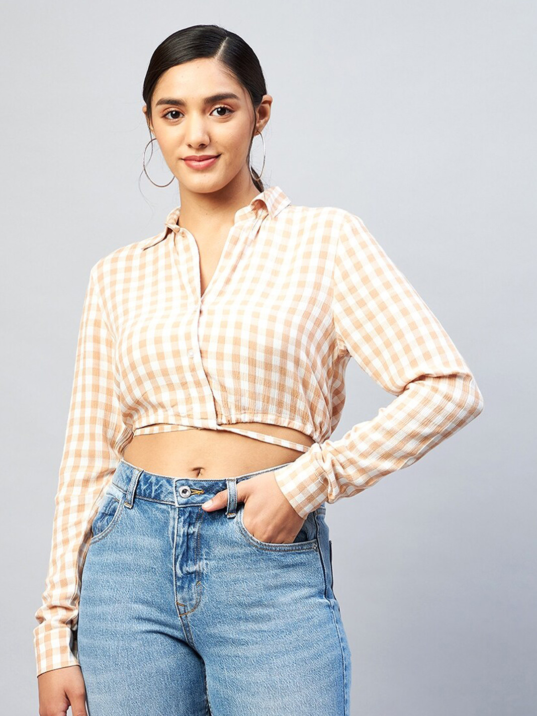 DELAN Women Beige and Beige Classic Slim Fit Gingham Checks Checked Casual Shirt