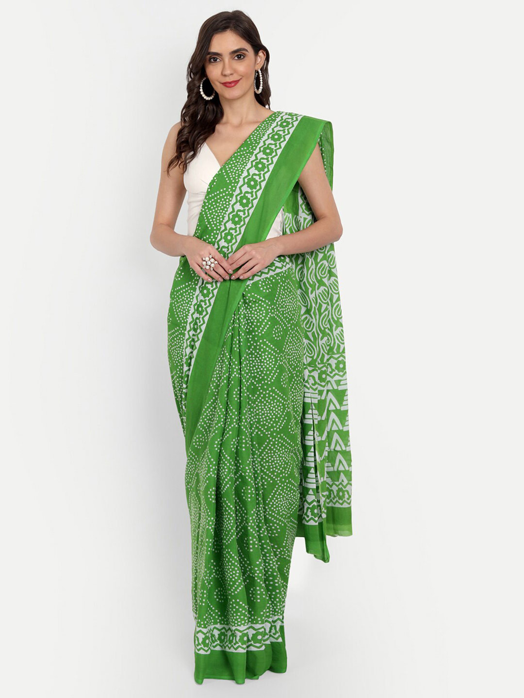 BUTA BUTI Women Green & Off White Pure Cotton Saree