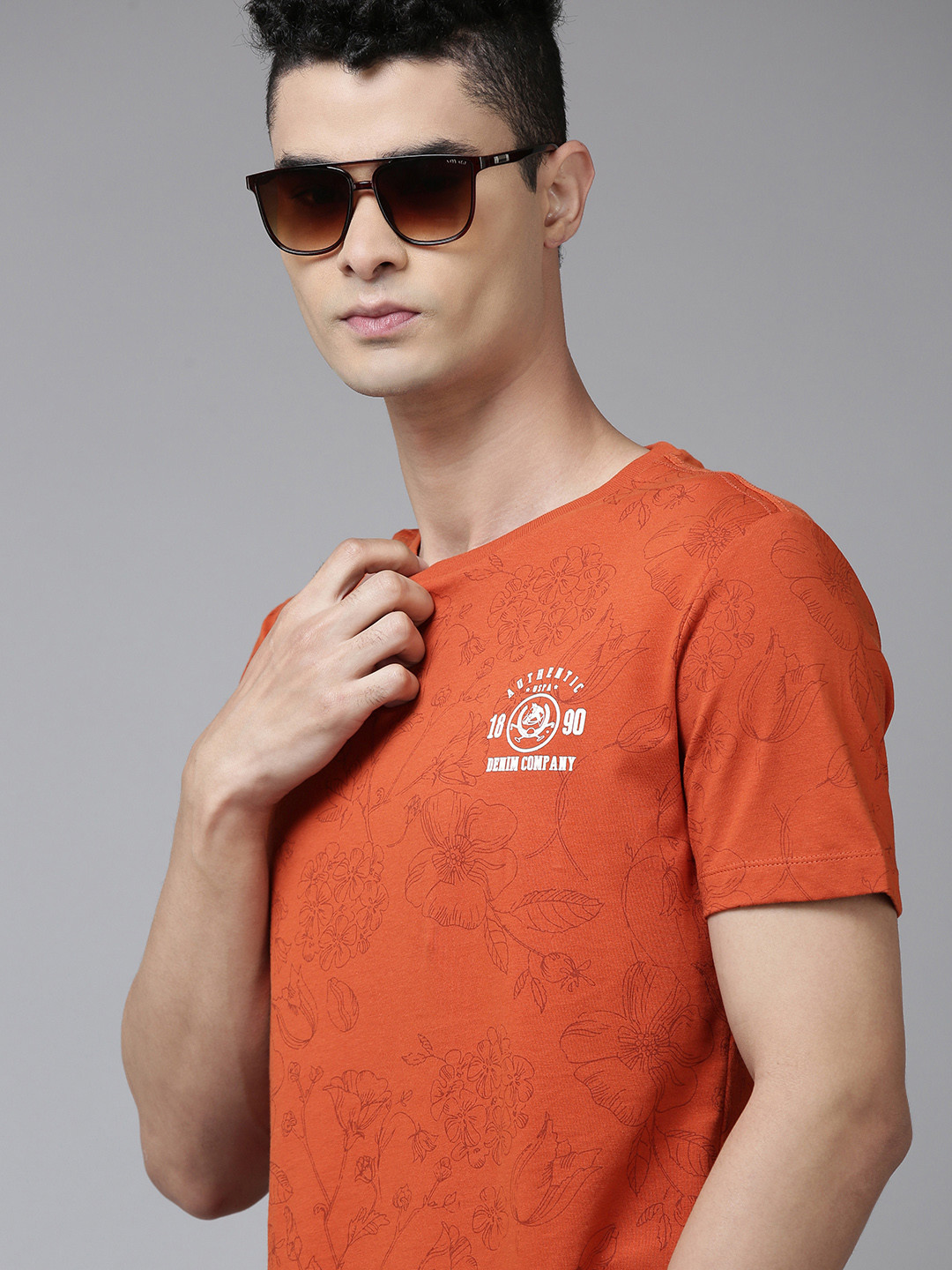 U.S. Polo Assn. Denim Co. Men Red Floral Printed Pure Cotton T-shirt