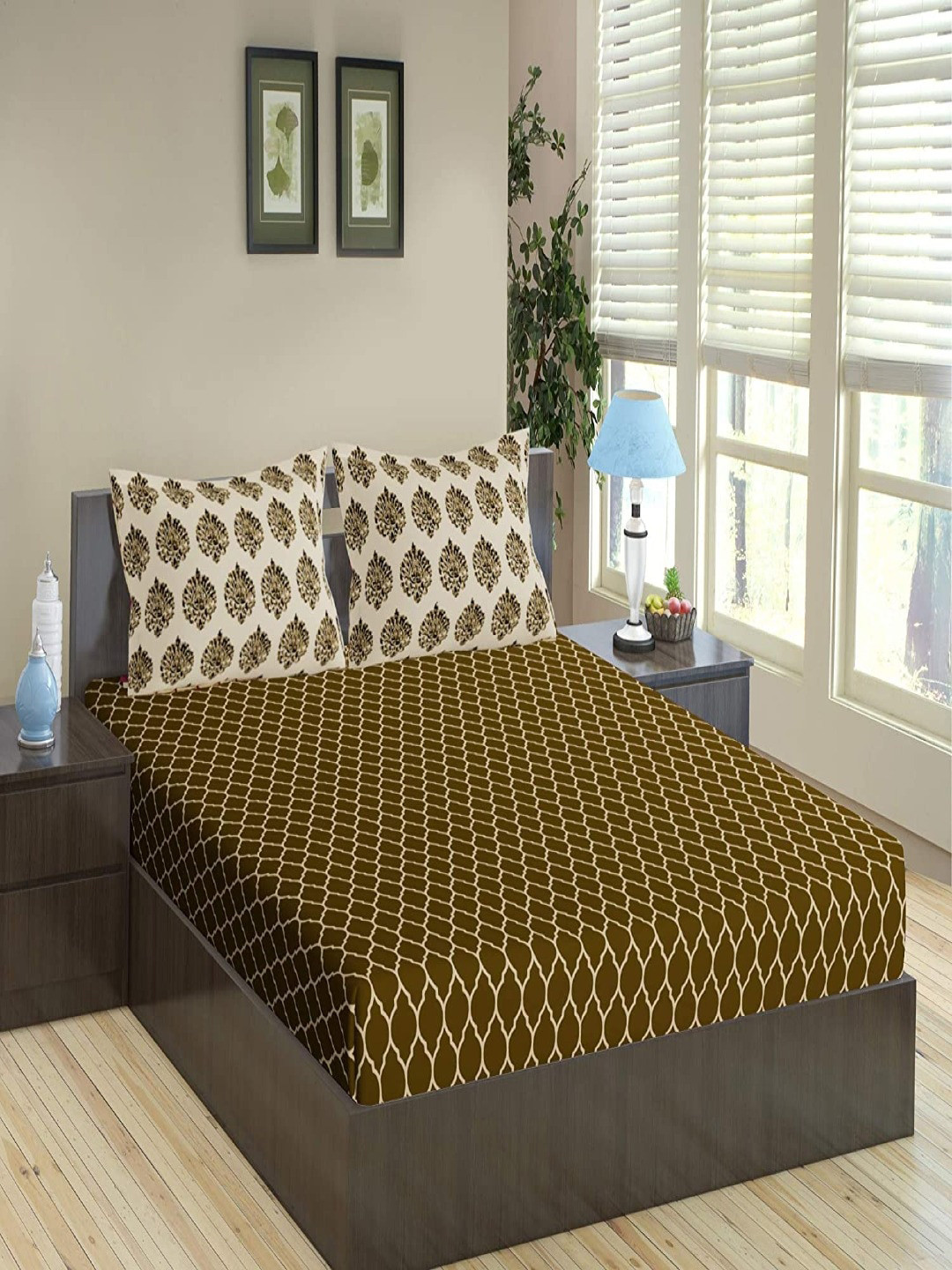 Trance Home Linen Dori &Amp; Damask Green Geometric Cotton 200 TC King Fine Bedsheet with 2 Pillow Covers-86 x 104 inches
