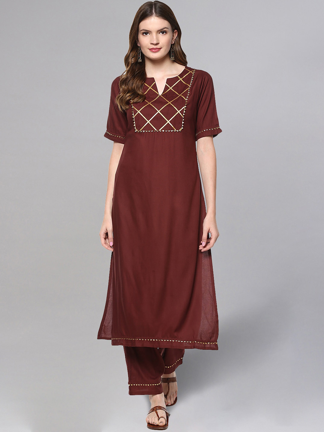Idalia Women Coffee Brown Ethnic Motifs Yoke Design Panelled Kurti with Trousers