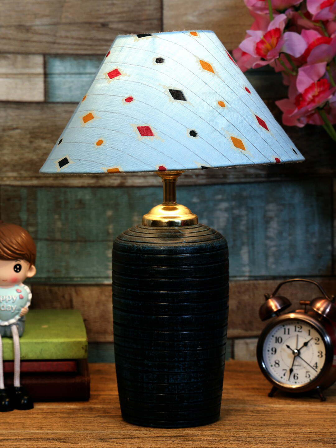 foziq White ,Blue & Pink  Printed Table Lamp