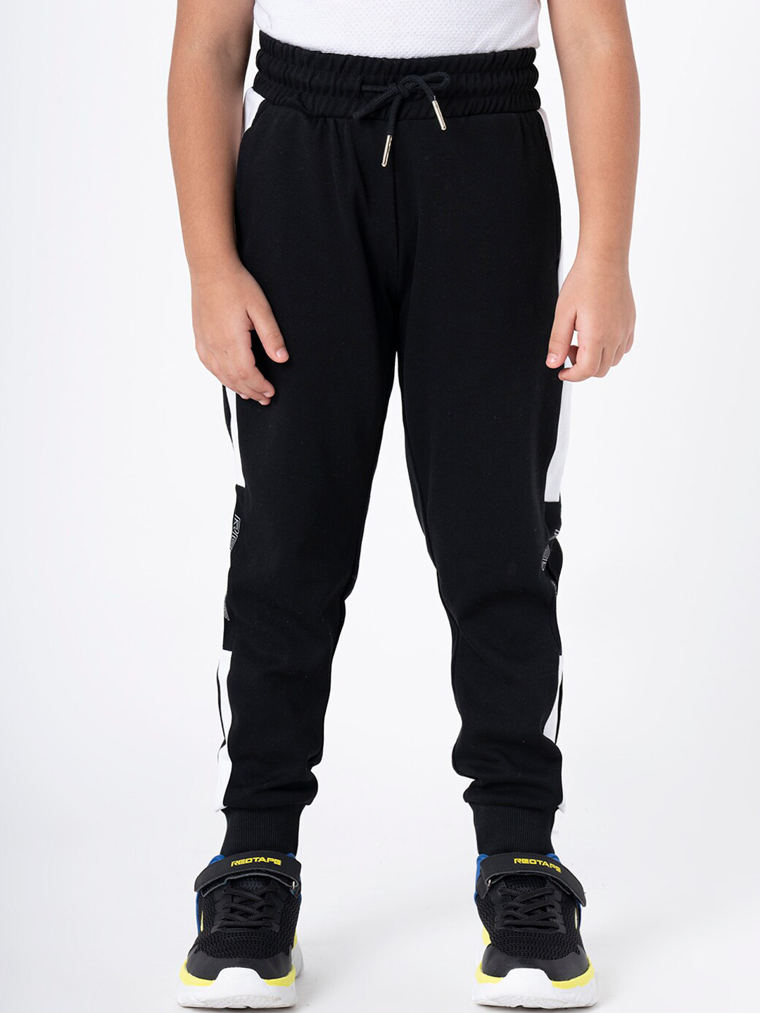 Red Tape Kids Girls Black Solid Joggers