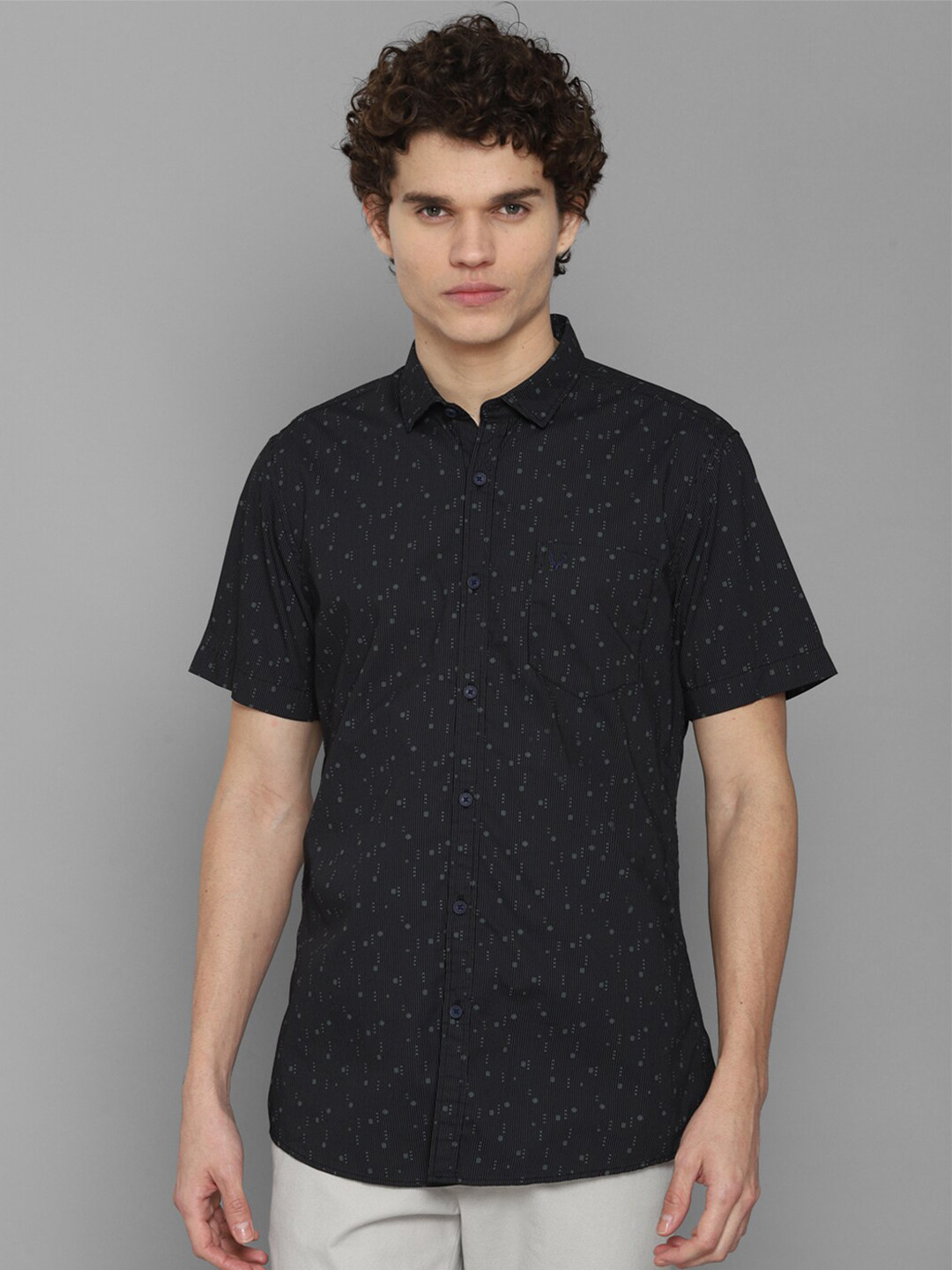 Allen Solly Sport Men Navy Blue Pinstripes Striped Casual Shirt