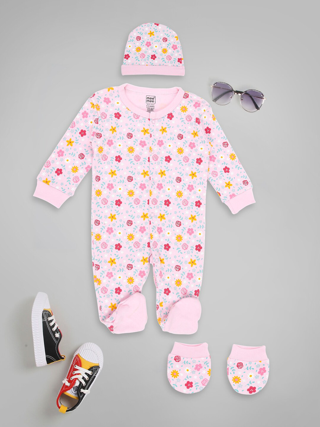 MeeMee Infants Kids Pack of 3 Pink & White Printed Pure Cotton Baby Apparel Gift Set