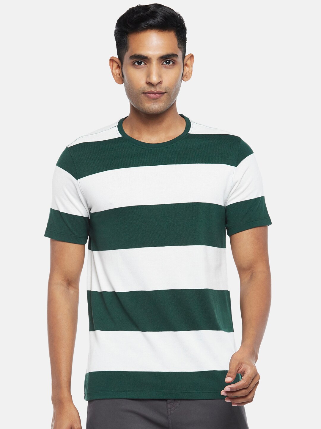 Striped T-shirt - Dark green/white striped - Men