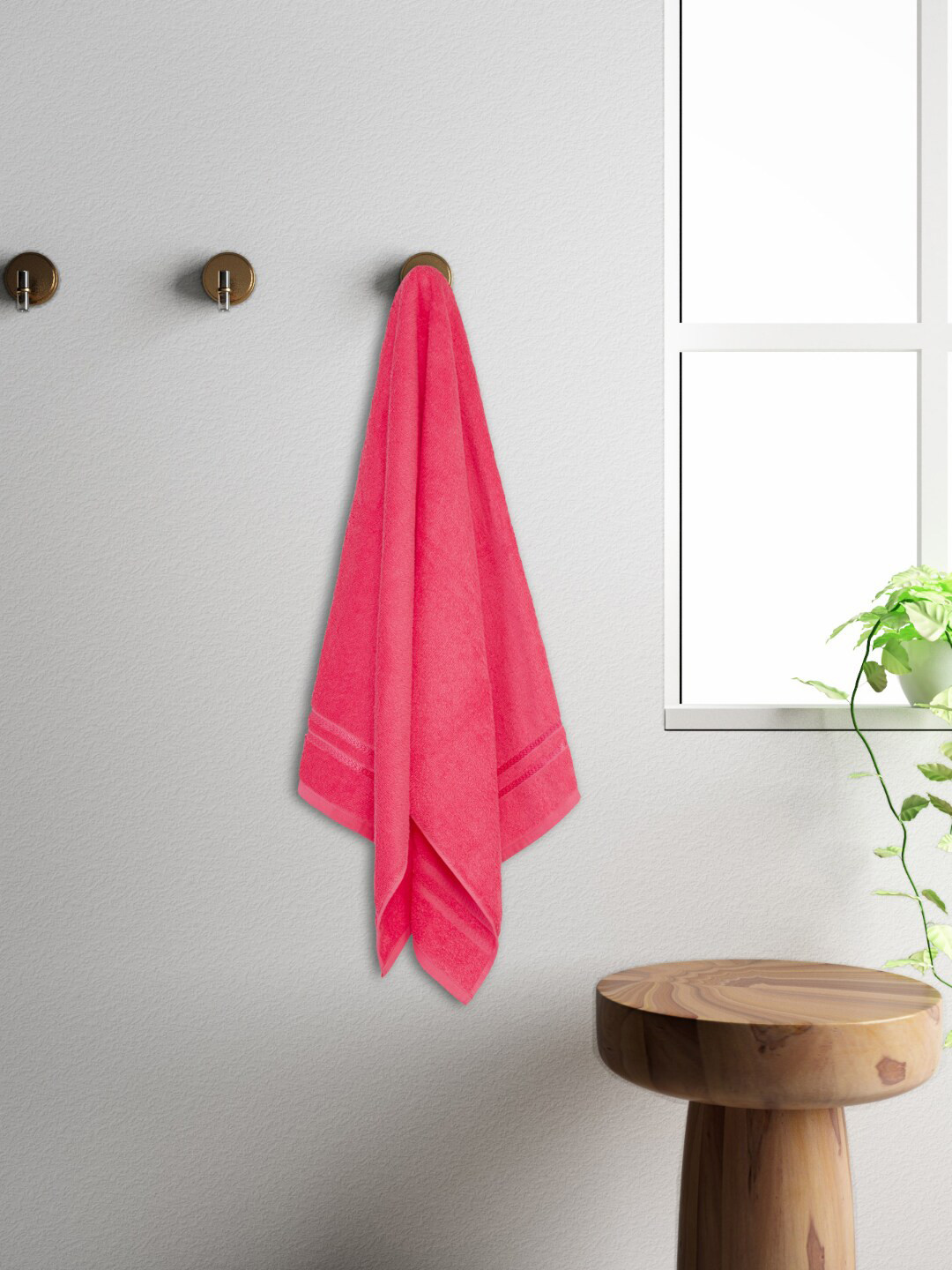 Welspun Pink Solid 380 GSM Cotton Bath Towels