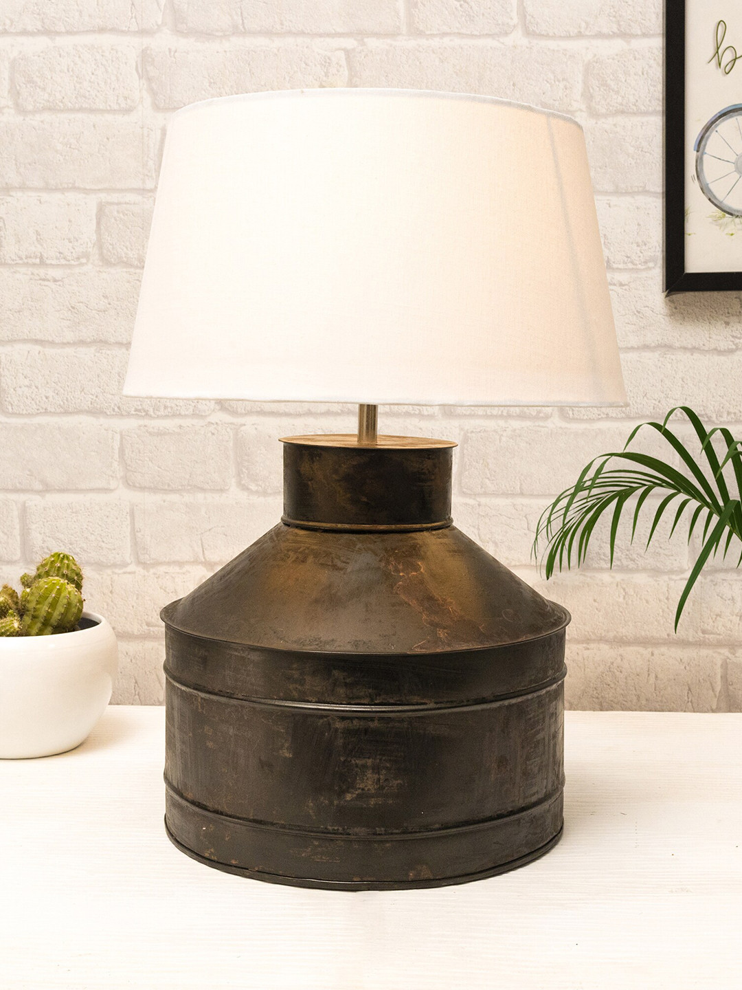 Homesake Grey & White Textured Table Lamps With Shade
