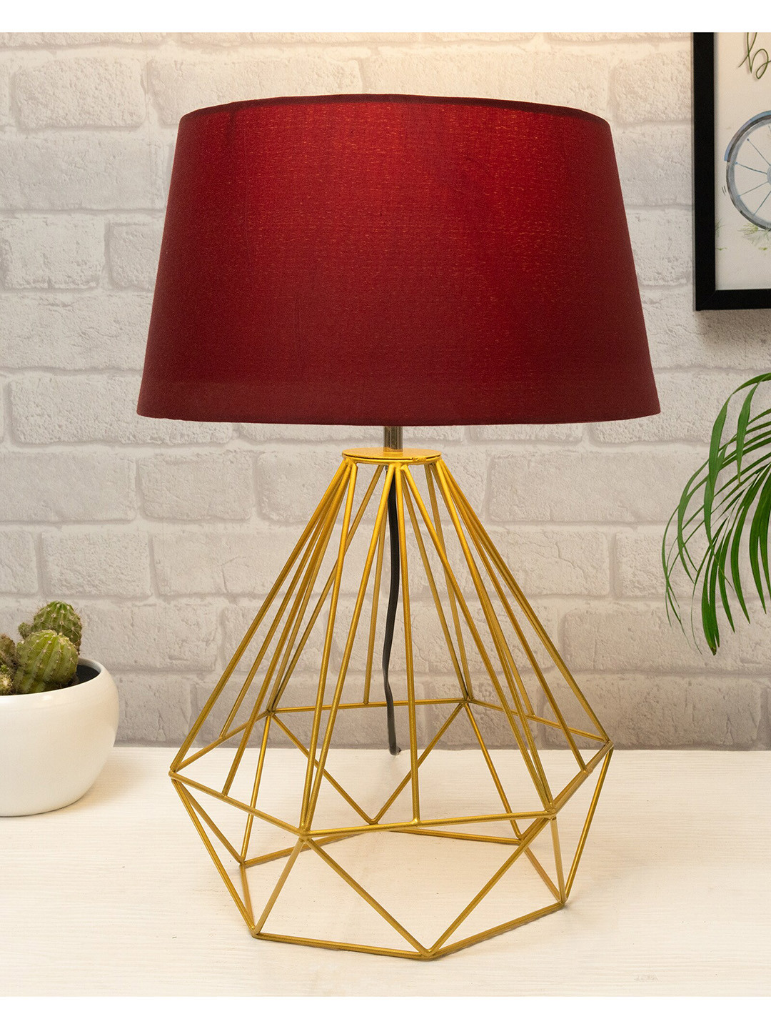 Homesake Gold-Toned & Red Modern Farmhouse Metal Diamond Desk Table Lamp with  Shade