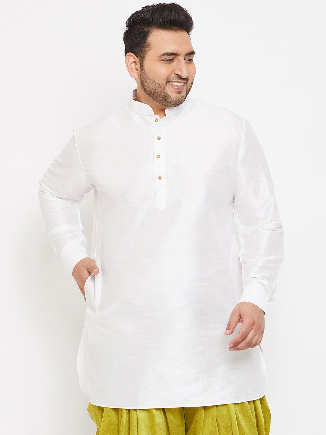 VASTRAMAY Men Plus size  White Kurta