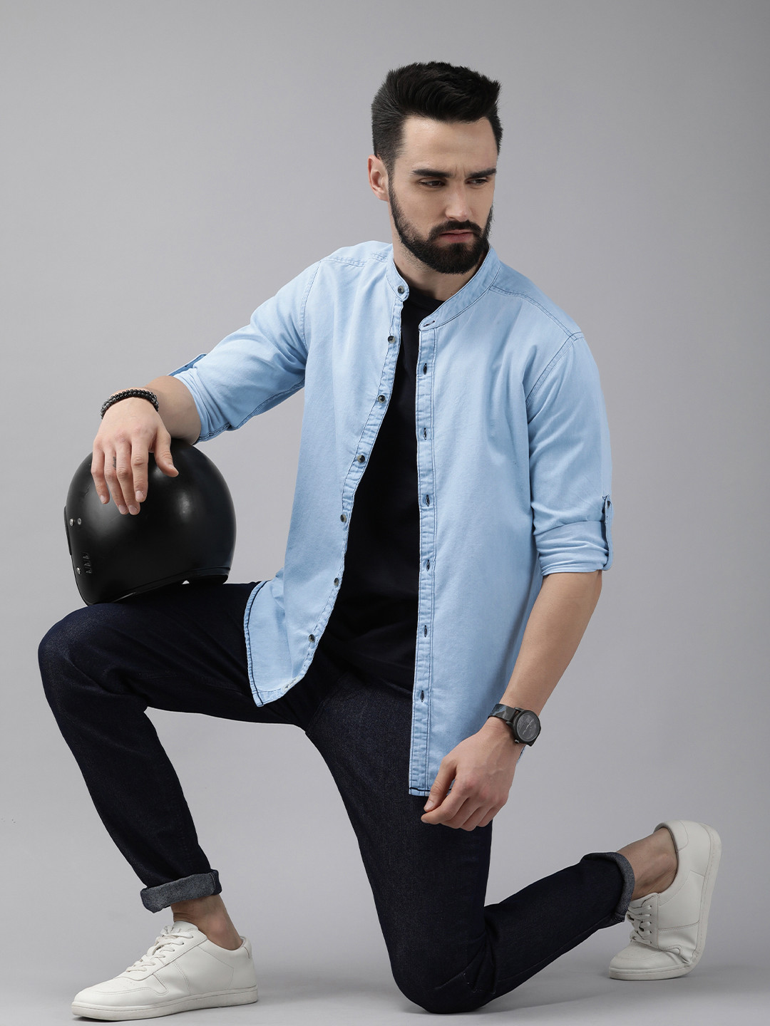 Roadster Men Blue Standard Casual Cotton Chambray Shirt