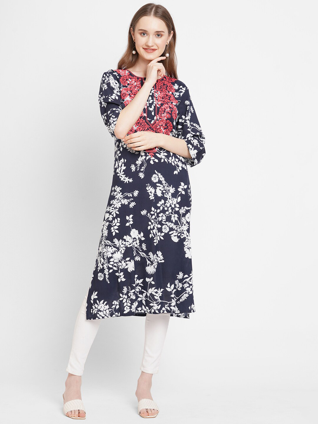 Cloth Haus India Women Navy Blue & White Floral Printed Thread Work Kurta