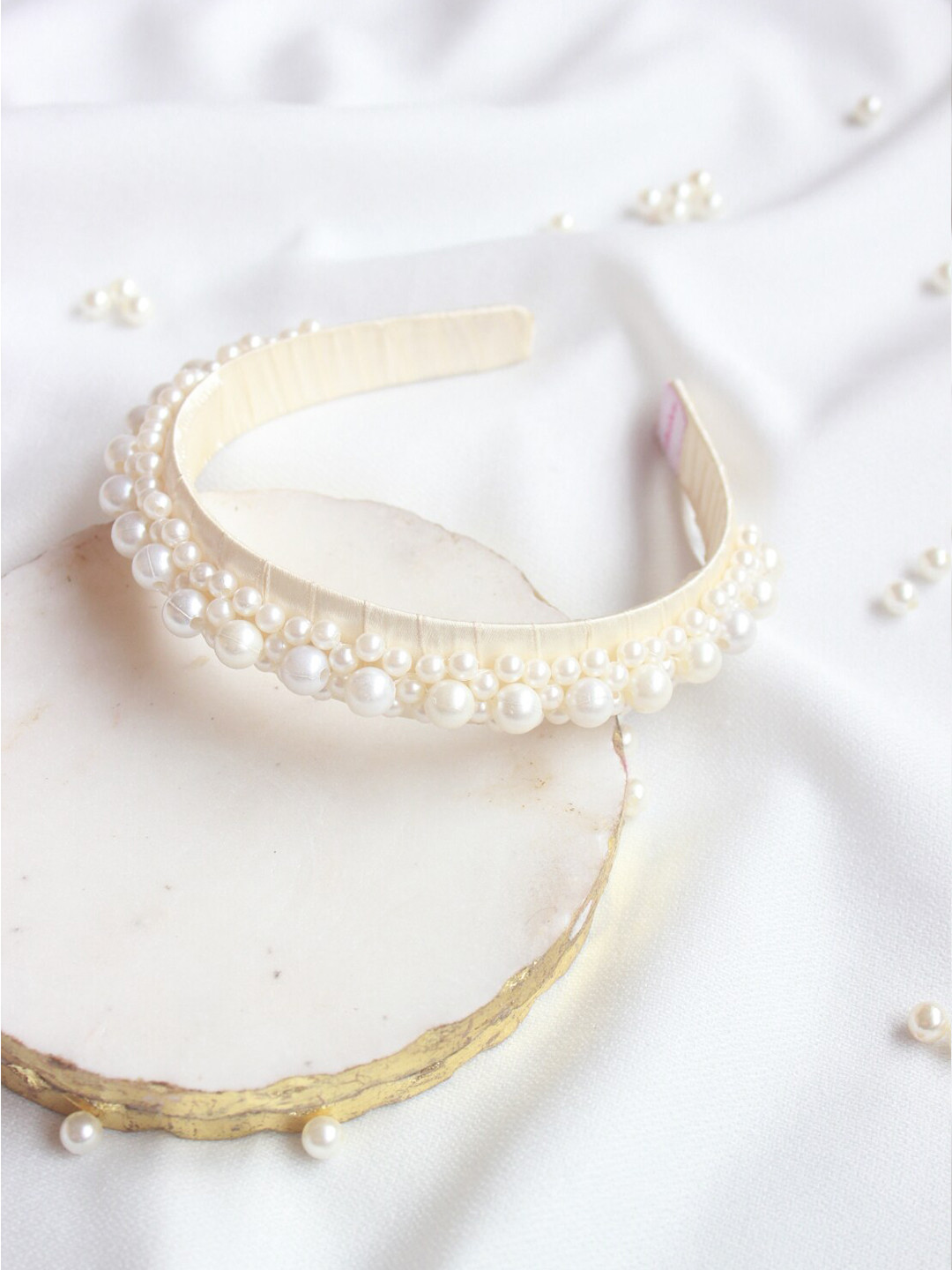 Choko Women Beige & White Embellished Hairband