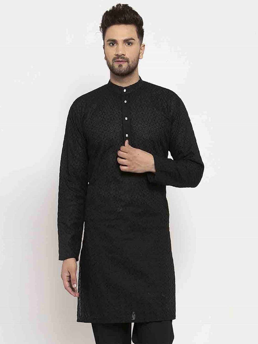ROYAL KURTA Men Black Geometric Embroidered Kurta