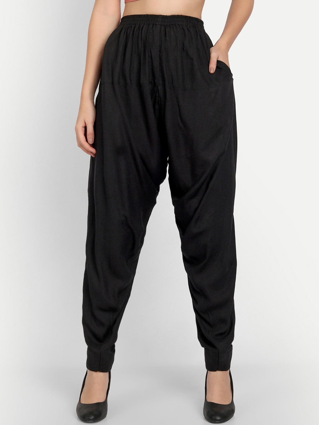 APELLA Women Black Solid Loose-Fit Salwar