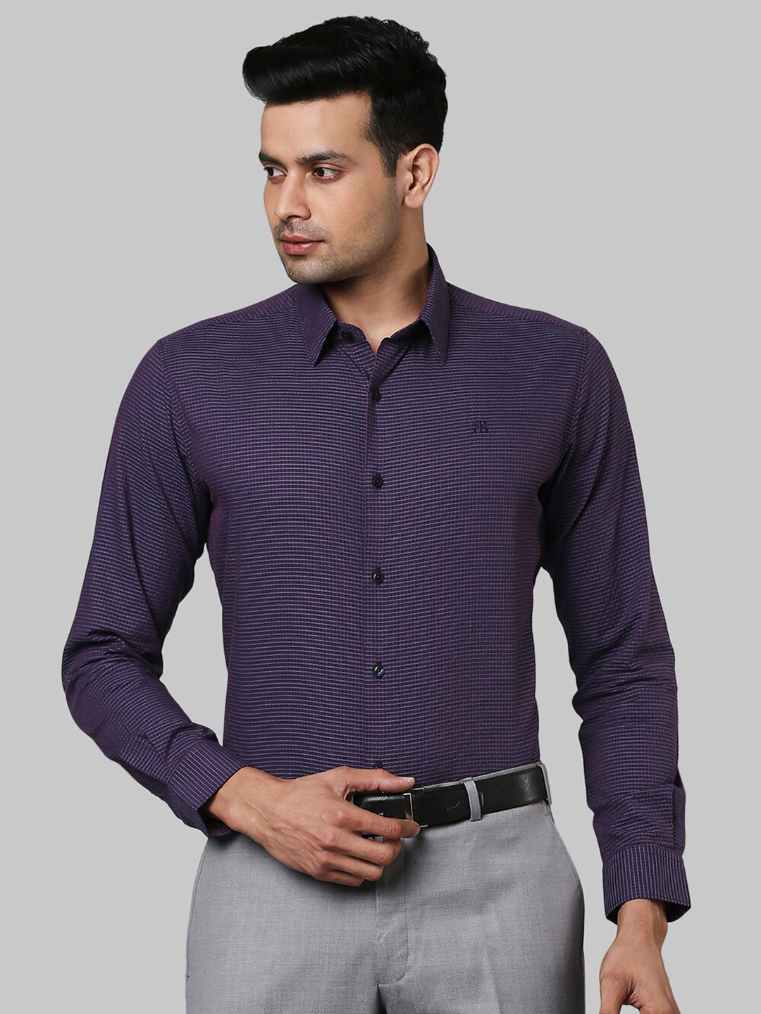 Raymond Men Dark Violet Colored checked Cotton Shirts