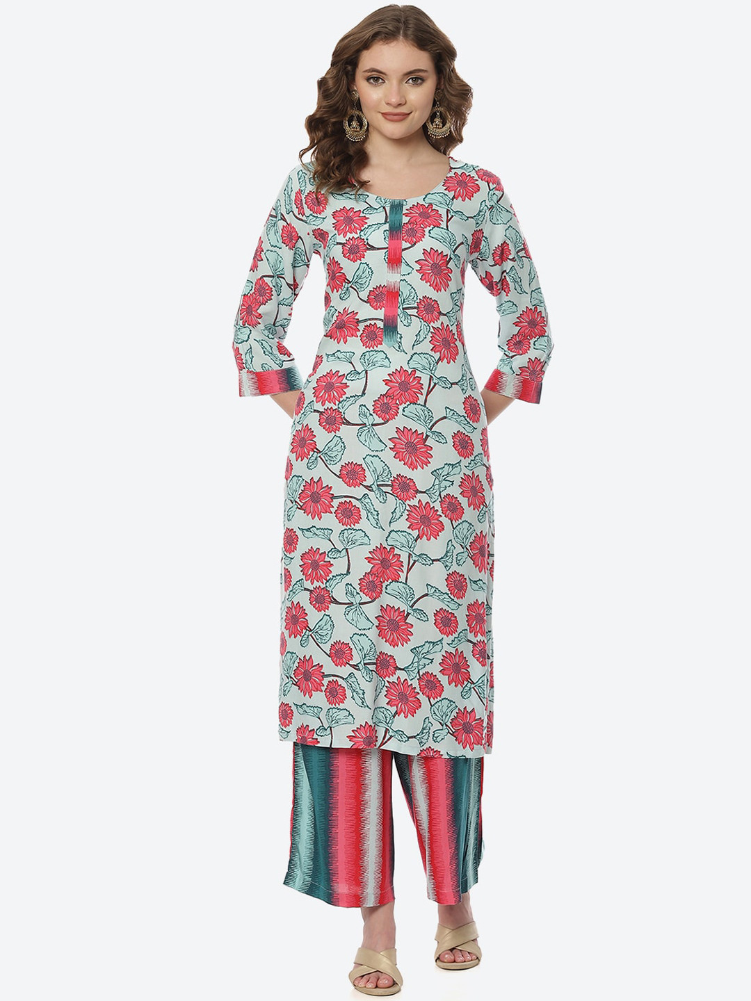 Rangriti Women Blue Floral Printed Kurta with Trousers