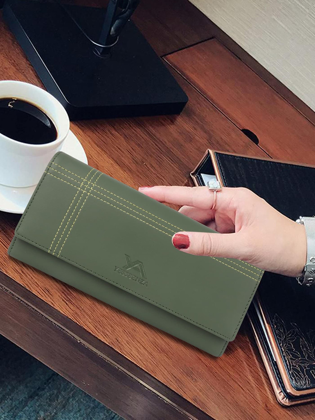 YESSBENZA Green Textured Envelope Clutch