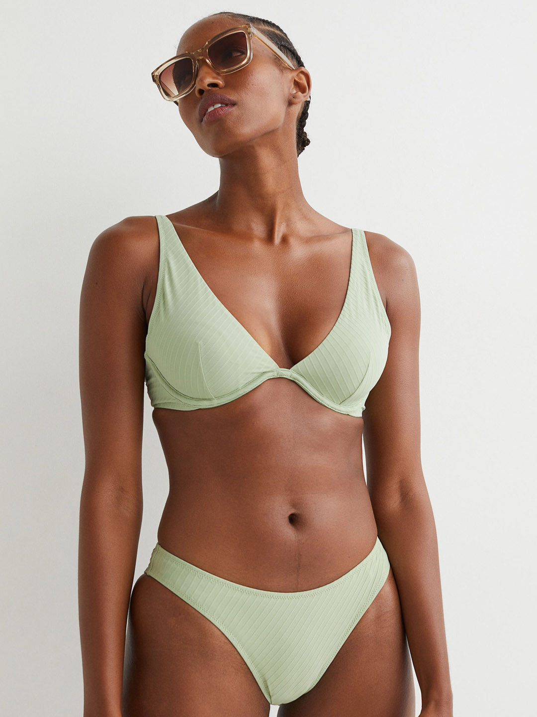 H&M Women Sage Green Solid Bikini Bottoms 0992720001