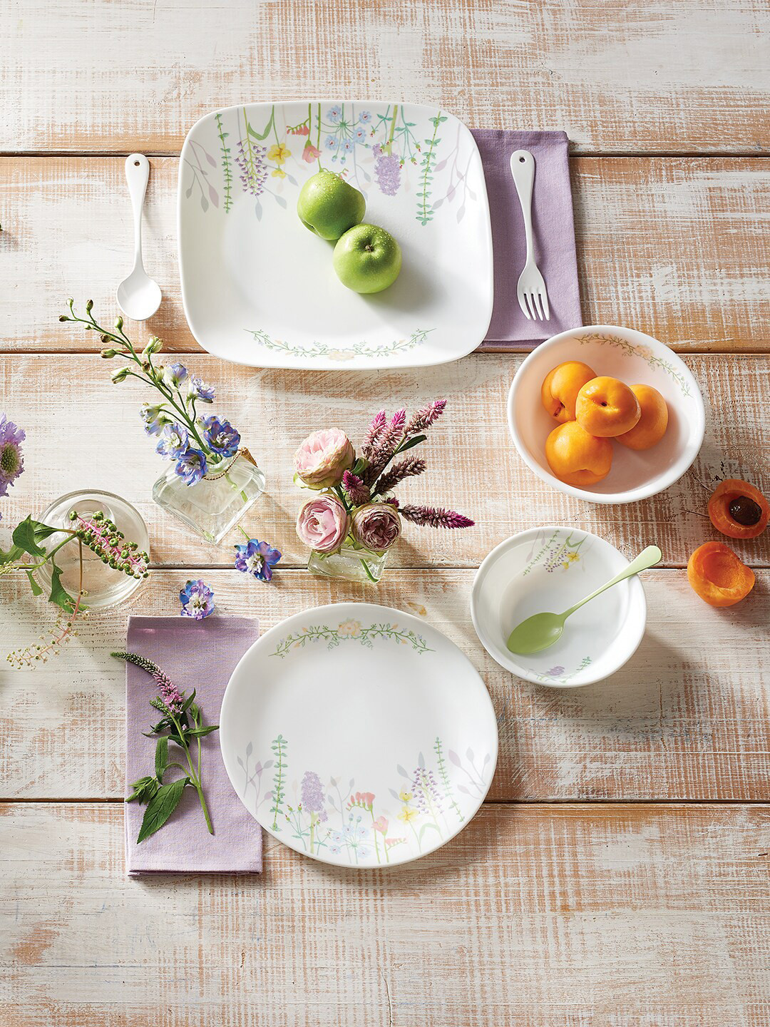 Corelle White & Green Set Of 6 Dishwasher And Microwave Safe Printed Glossy Plates