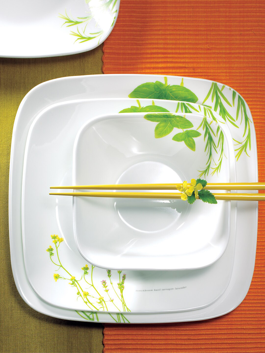 Corelle asia square round White & Green Set Of 6 Floral Printed Glossy Plates