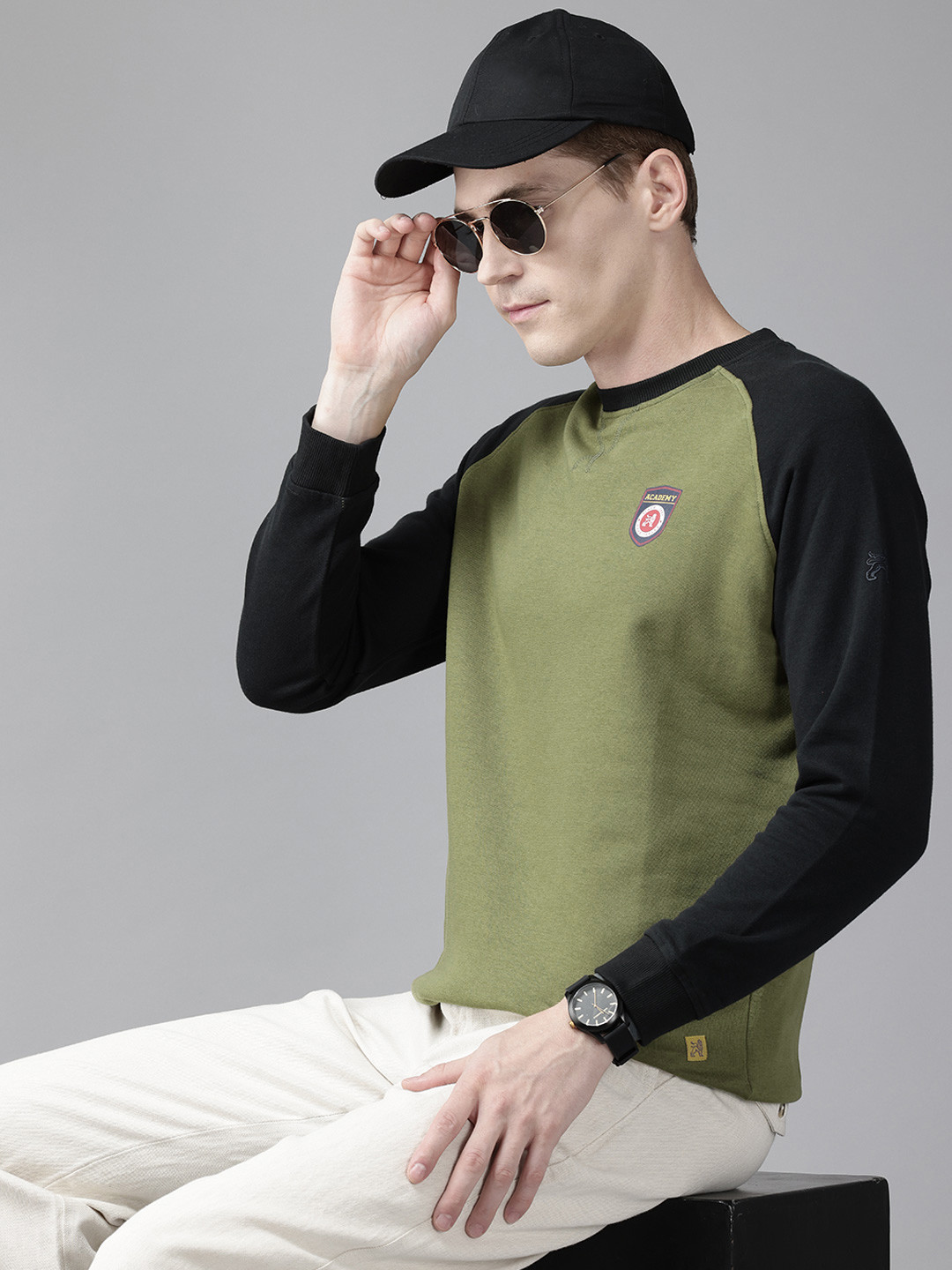 Van Heusen Sport Long Sleeves Colourblocked Sweatshirt
