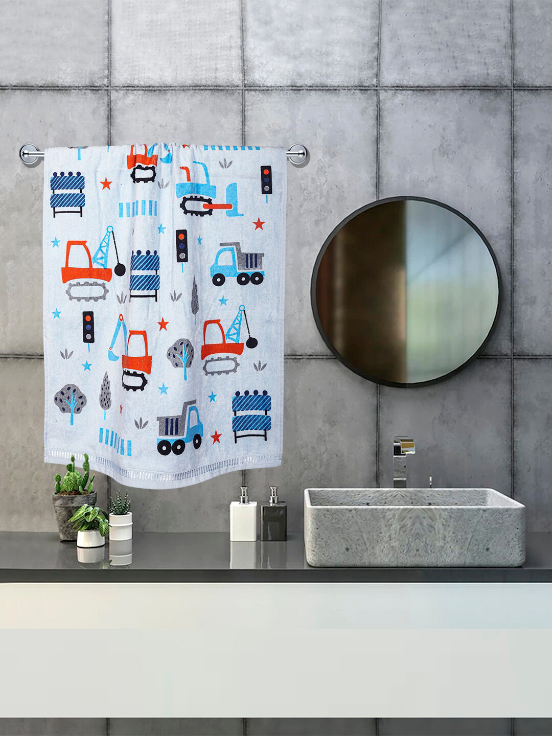 RANGOLI Kids Blue & Red Printed 380 GSM Pure Cotton Bath Towel