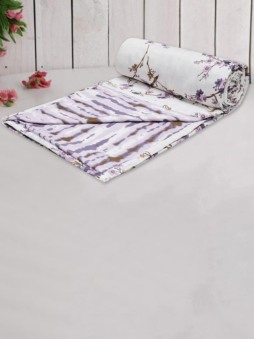 Trance home Linen Akira Lavender 210 GSM Pure Cotton Reversible Double Bed Size Dohar