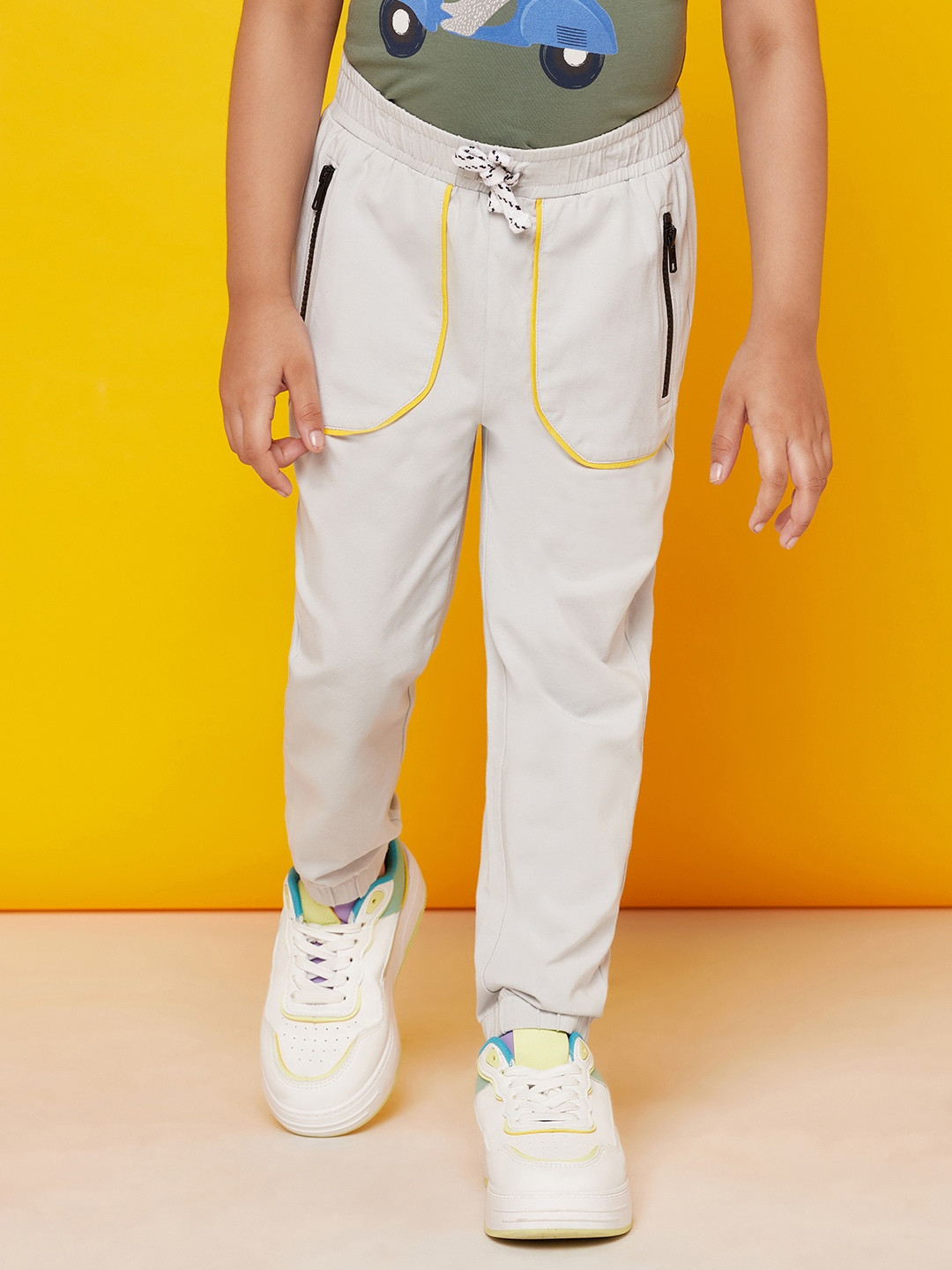 SPUNKIES Boys White Solid Organic Cotton Joggers