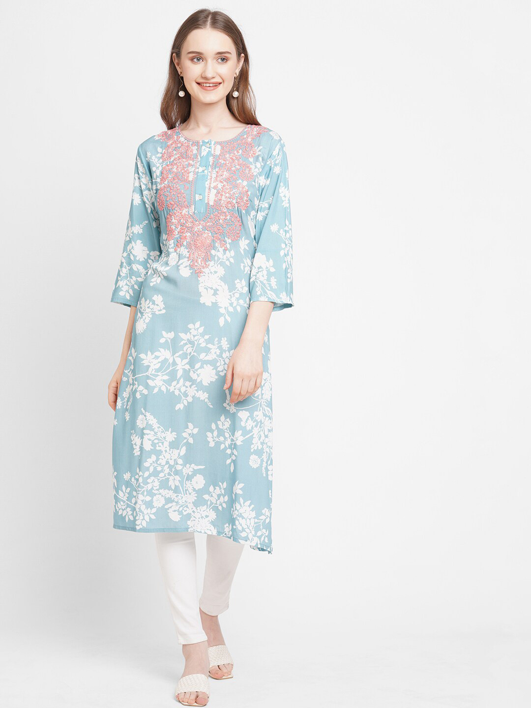 Cloth Haus India Women Grey & White Floral Embroidered Kurta