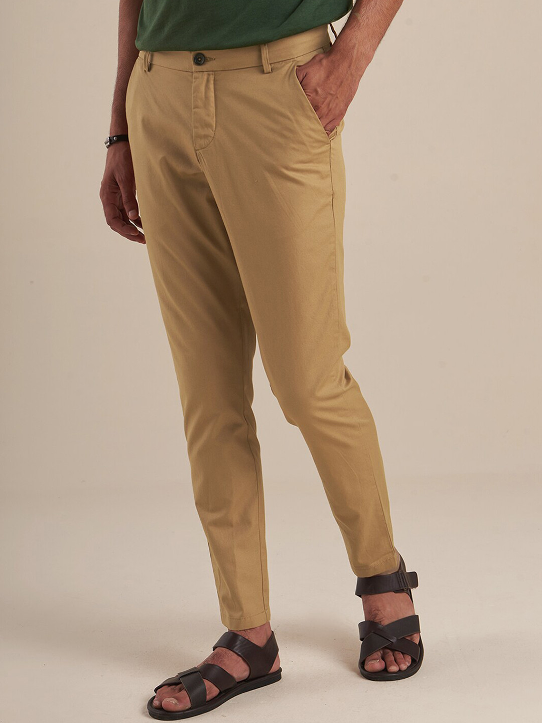 Andamen Men Brown Textured Trousers