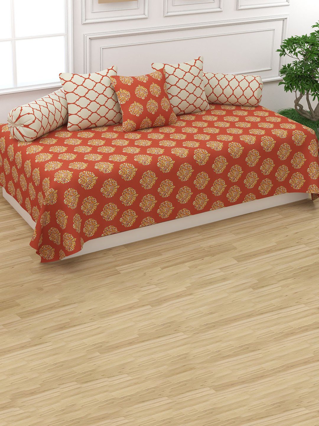 Trance Home Linen Red & Beige Printed 200 TC Pure Cotton Diwan Set