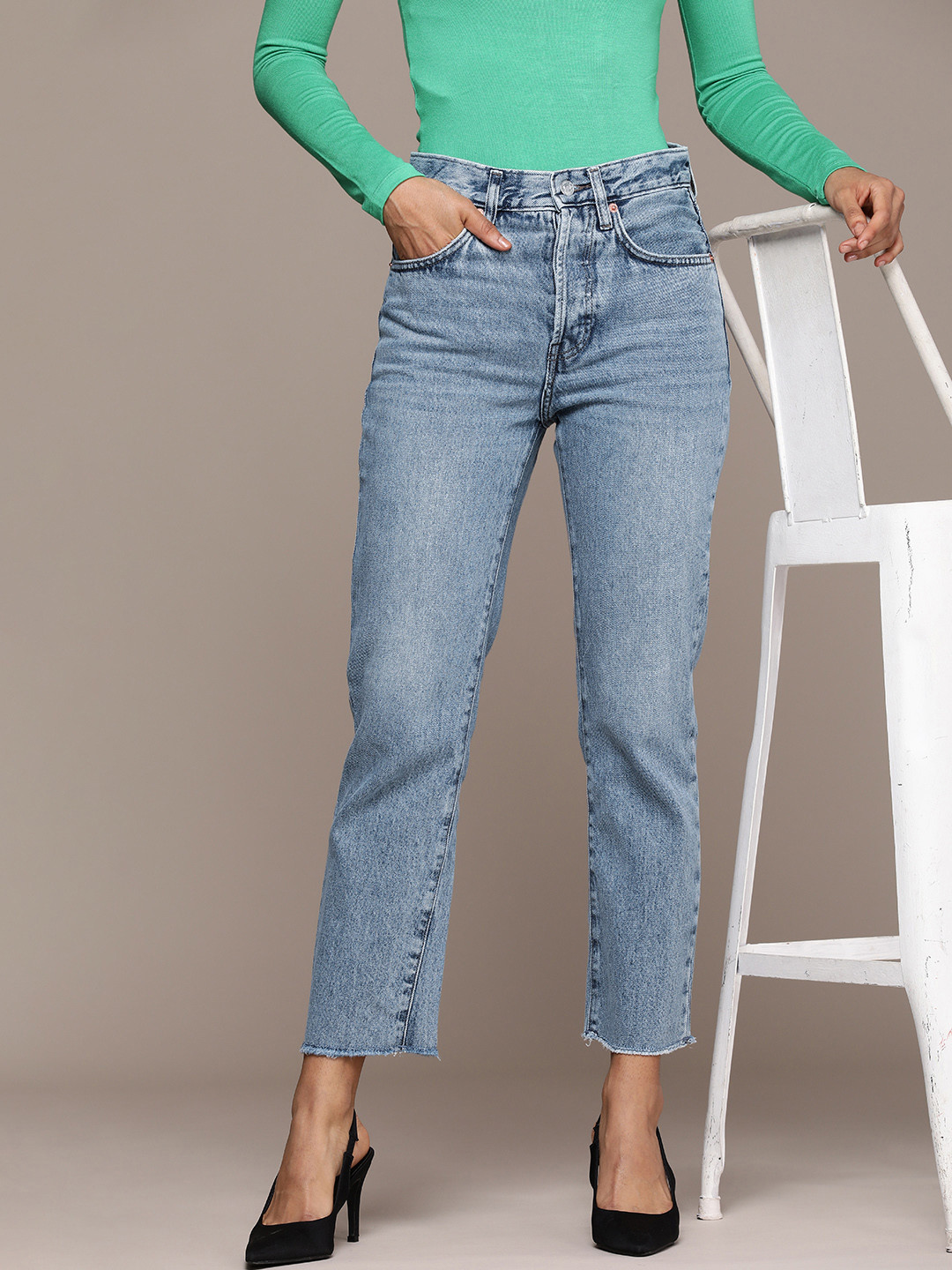 MANGO Women High-Rise Heavy Fade Pure Cotton Cropped Jeans