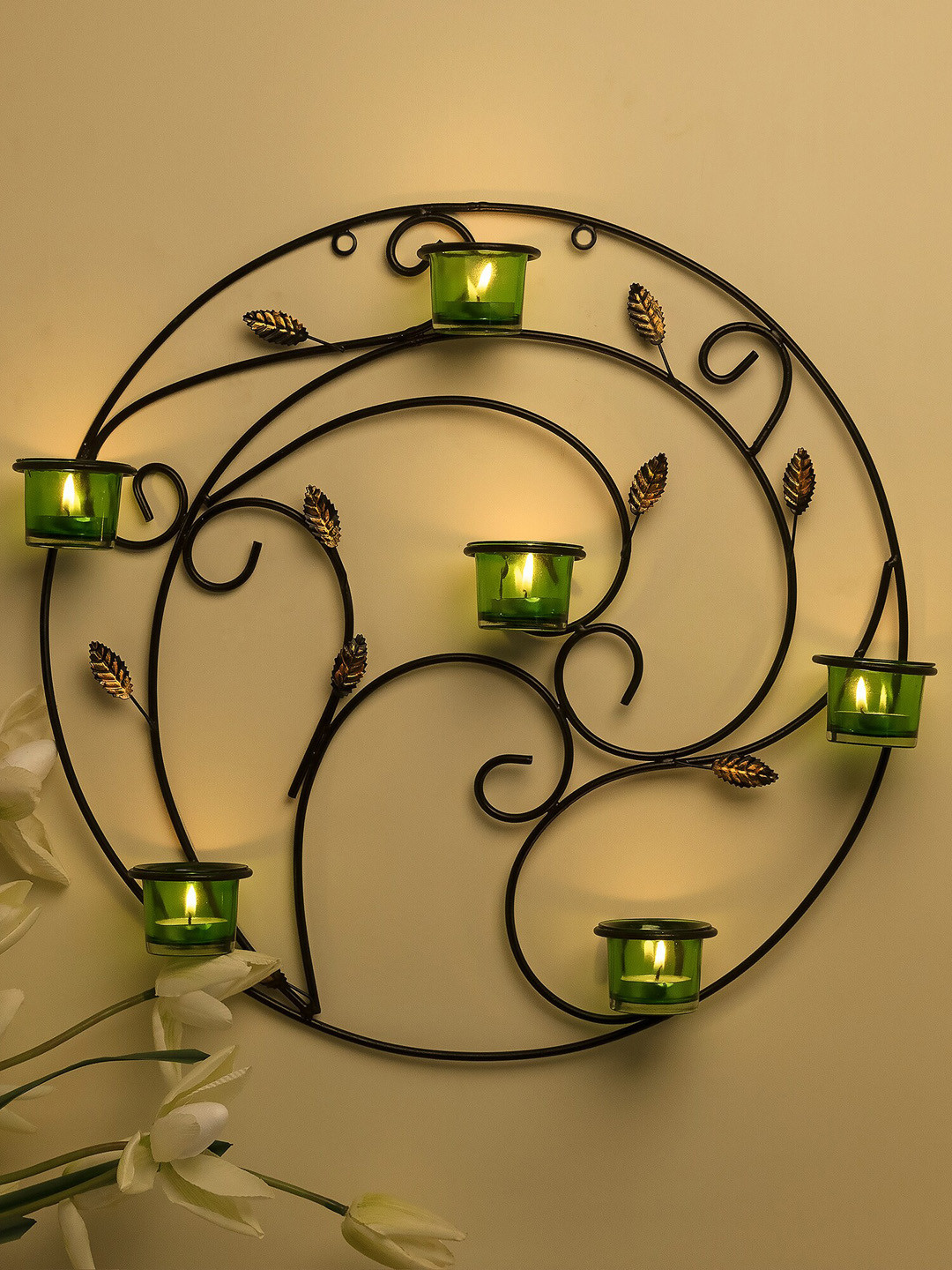 Homesake Black & Green Round Leaf Design Candle Stand With Tealight Holder