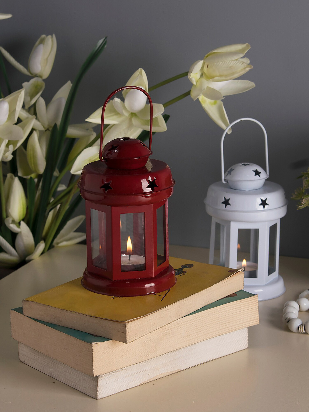 Homesake Set Of 2 Red & White Textured Hanging Lanterns